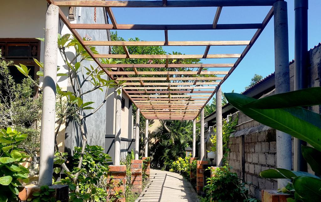 Doubleyou Homestay Pemuteran Extérieur photo