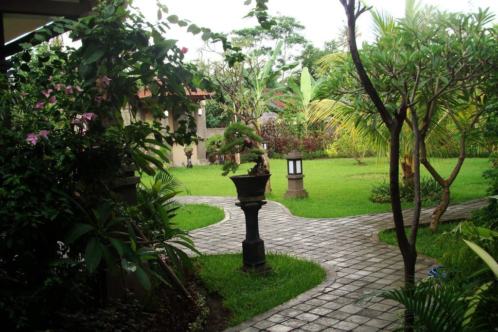 Doubleyou Homestay Pemuteran Extérieur photo