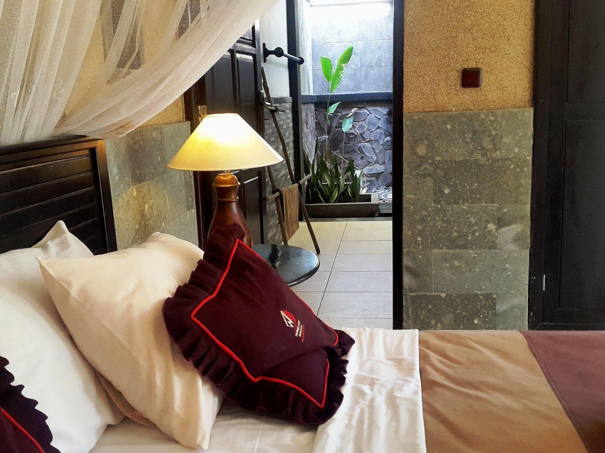 Doubleyou Homestay Pemuteran Extérieur photo